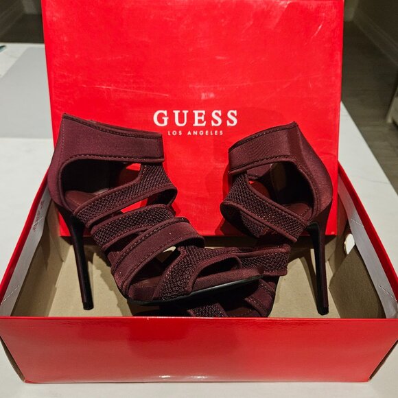 Guess Sandals - 7.5 Womens - Picture 1 of 3